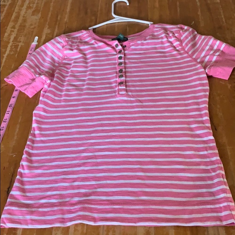 Women’s shirt